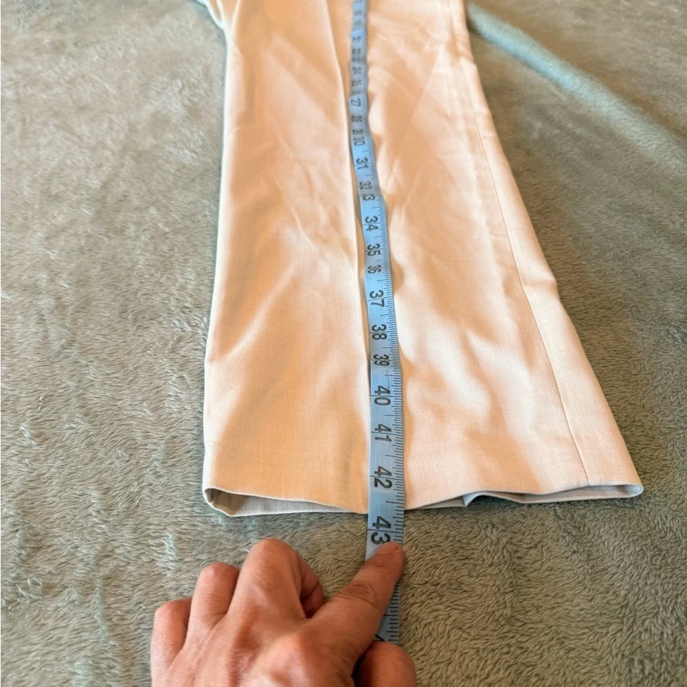 Haggar Men's Dress Pants — Light Beige 40x32 NWT